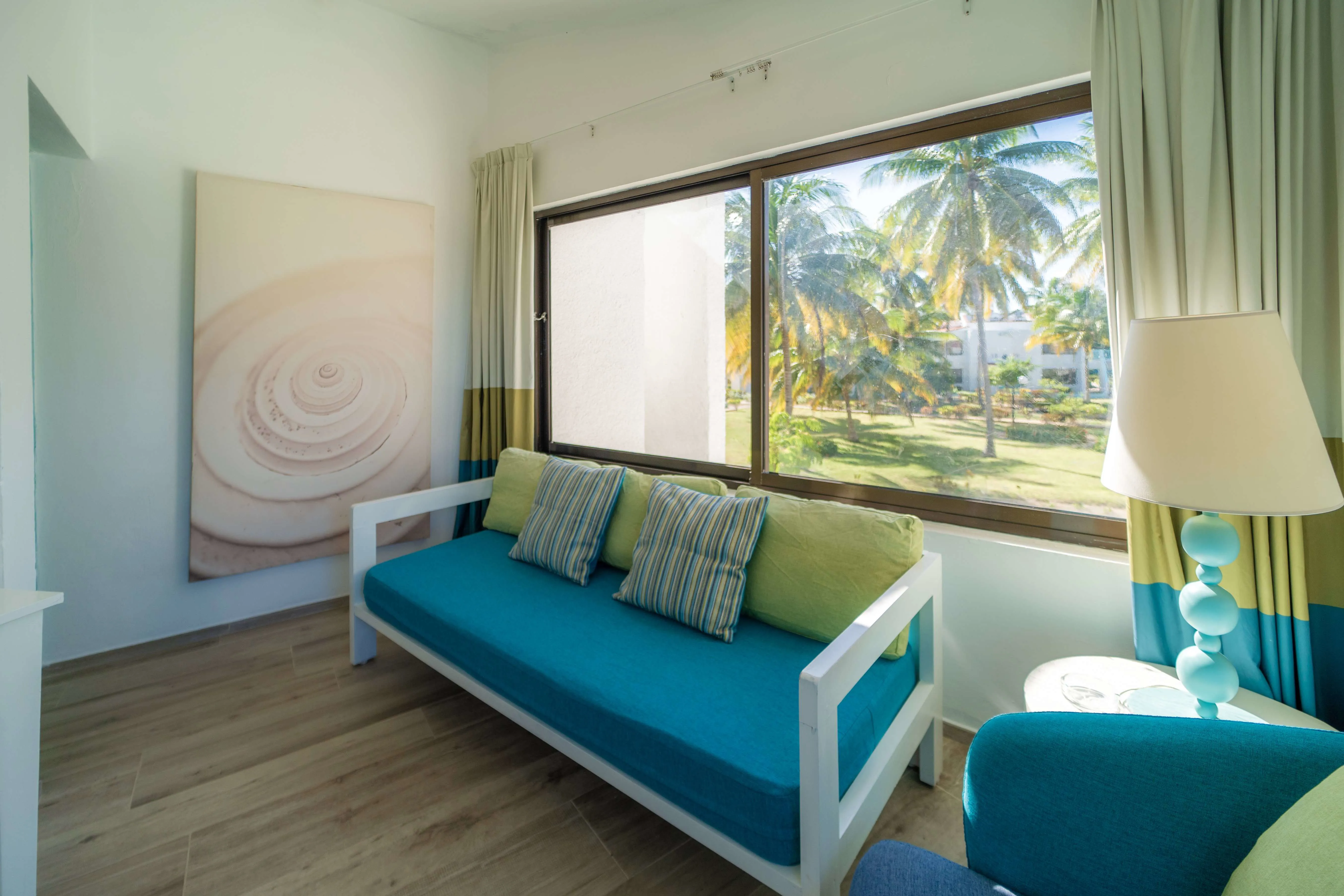 Image by Resonance Blu Santa Lucia