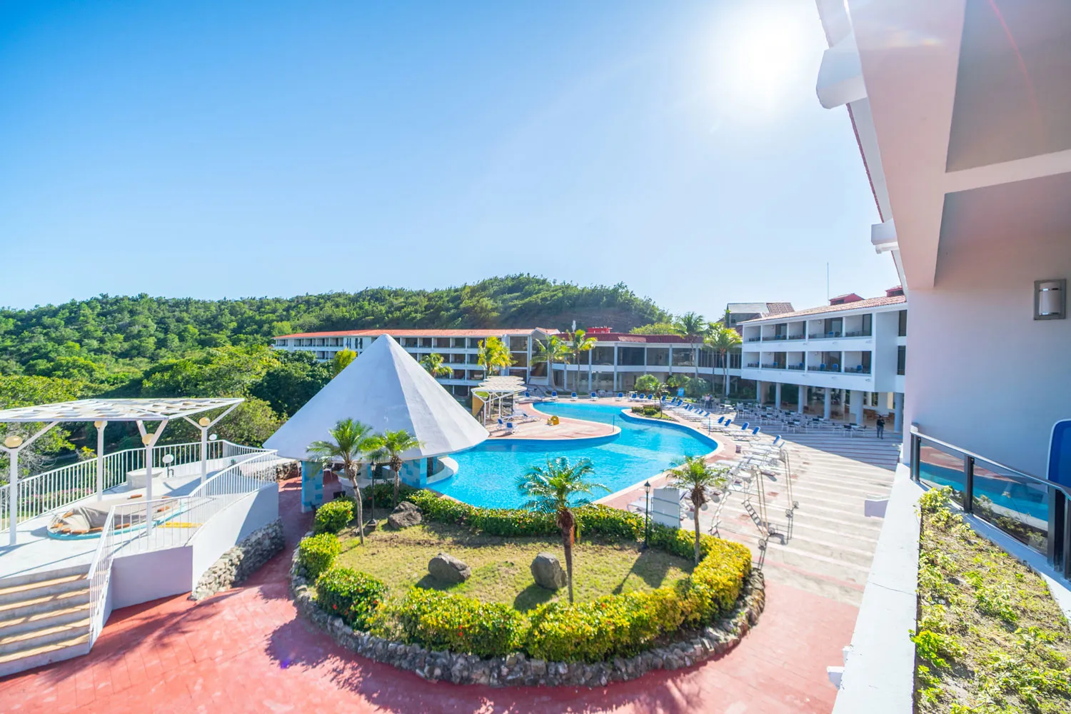 Image by Resonance Blu Marea del Portillo